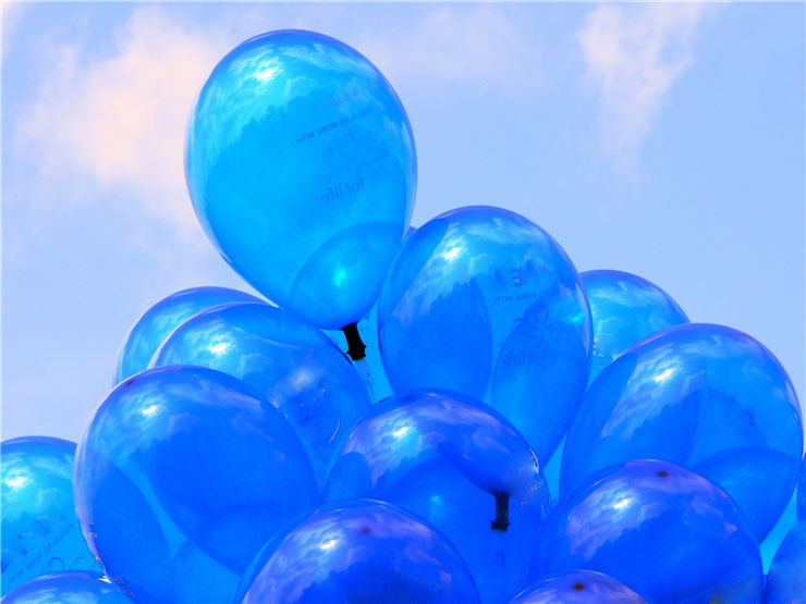 Picture Of Bunch Of Blue Balloons